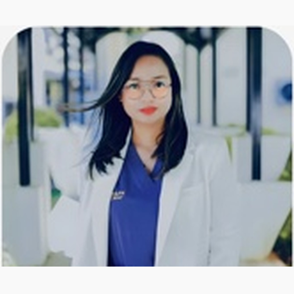 Foto drg. Ellen Satya Pratiwi, Sp.BM, Spesialis Bedah Mulut di RSU Mamami